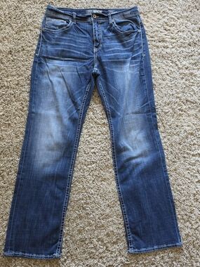 BKE Men's Medium Blue Straight Jeans Tyler 34R